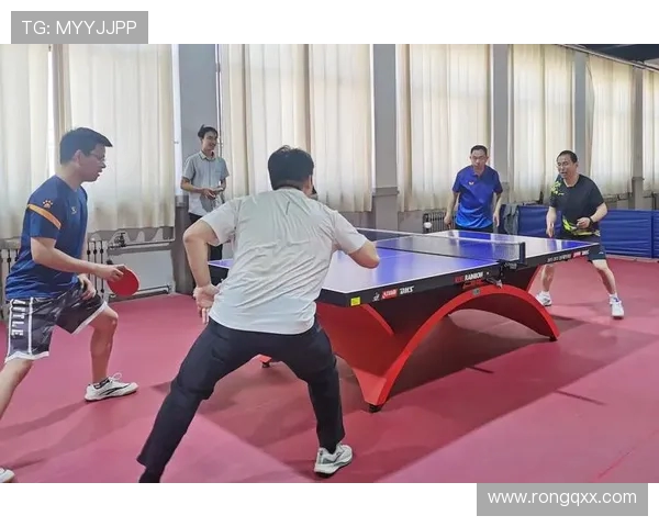 武汉乒乓球队的默契配合与战术分析探讨乒乓球运动的魅力与团队精神