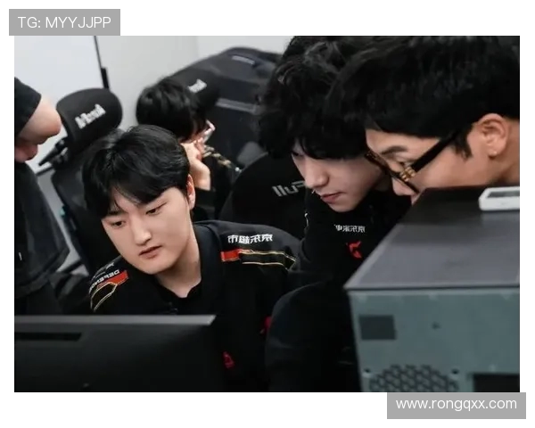 深入分析BLG战队在CSGO比赛中的包夹战术及其影响