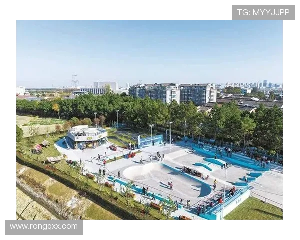 滑板文化的碰撞与融合成都滑板队的快攻之路揭秘