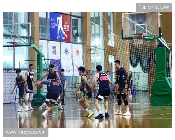 用篮球诠释团队精神与拼搏力量展现青春热血与梦想追求 用篮球诠释团队精神与拼搏力量展现青春热血与梦想追求