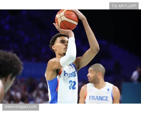 中国与西班牙2008年奥运会精彩对决录像回放回顾与分析